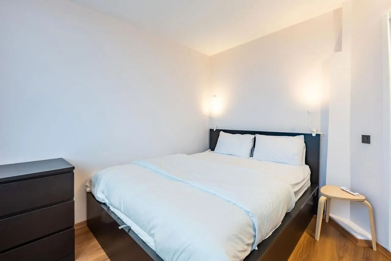 Διαμέρισμα Central Flat With Lovely Terrace Near Osmanbey Metro Station In Ferikoy, Sisli Κωνσταντινούπολη