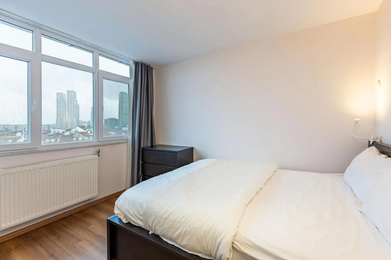 Διαμέρισμα Central Flat With Lovely Terrace Near Osmanbey Metro Station In Ferikoy, Sisli Κωνσταντινούπολη Τουρκία